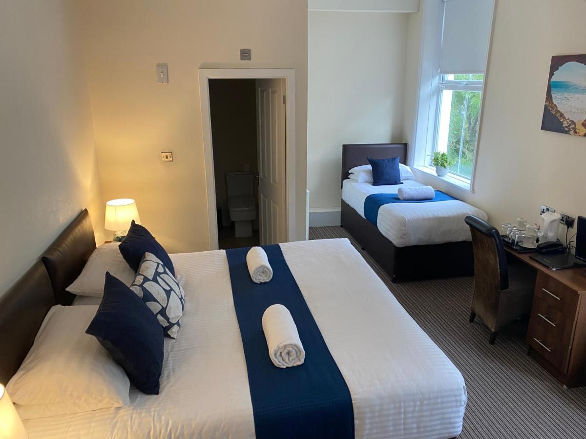 The Hotel 3*